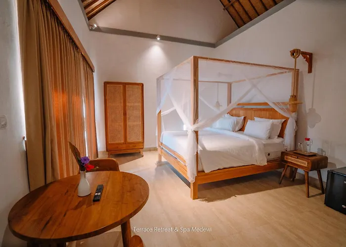 Terrace Retreat & Medewi *